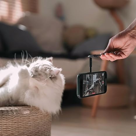 MagFlex Magnetic Phone Stand - Aluminum Alloy for iPhone & Android