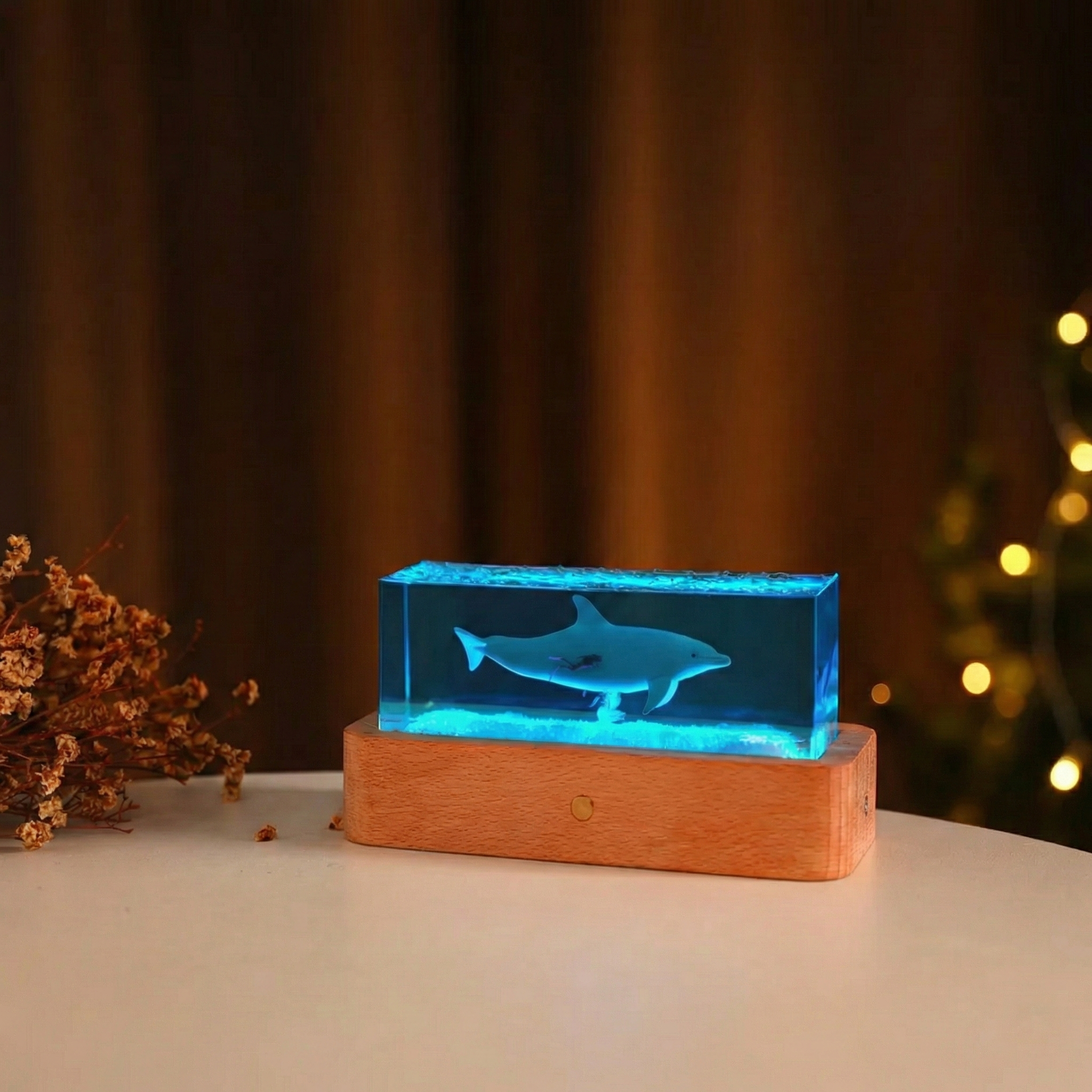 Handcrafted Whale Resin Lamp - Unique Ocean Decor